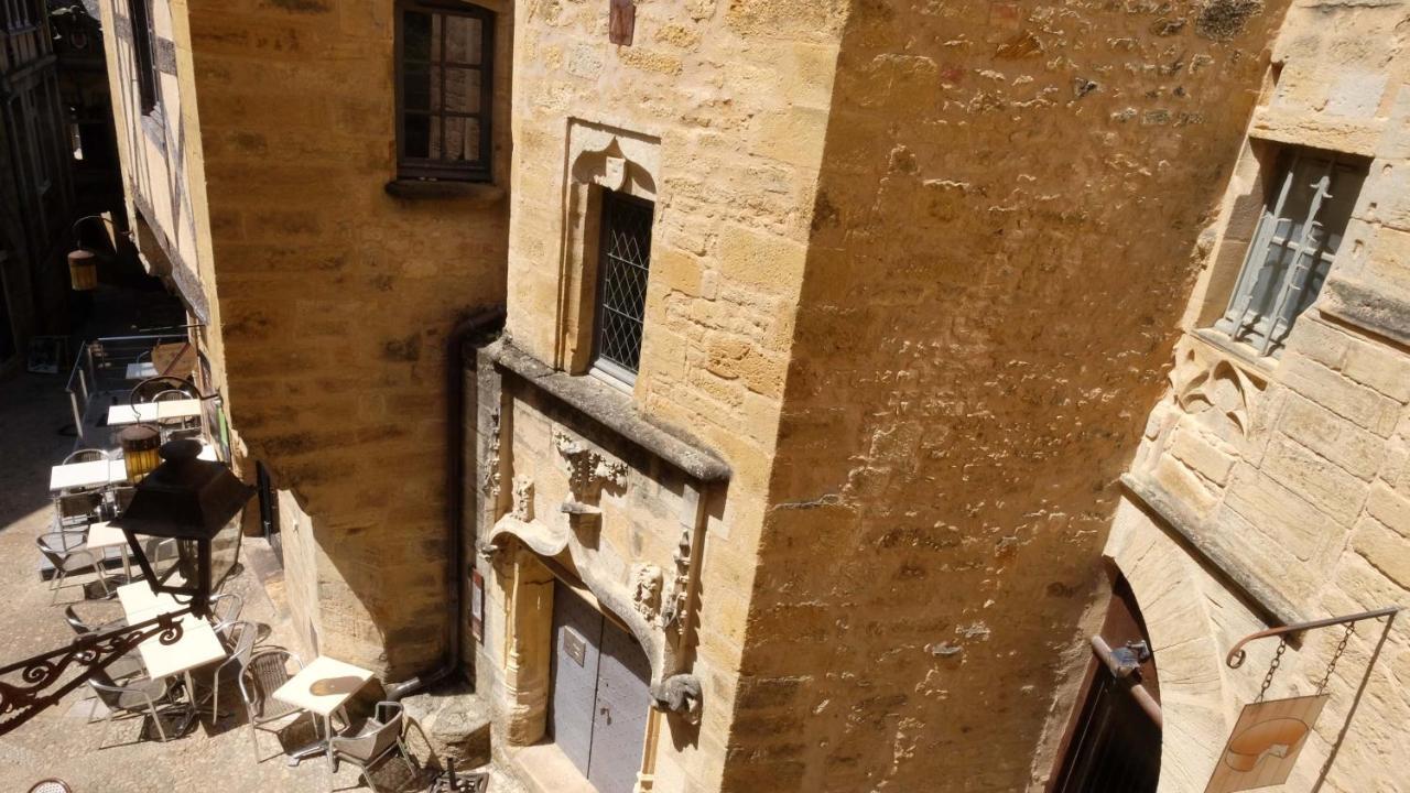 Le Loft De La Salamandre Sarlat Bagian luar foto